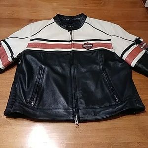 Womens Harley Davidson leather jacket